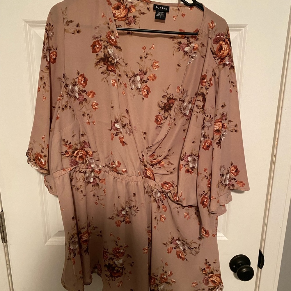 Torrid blouse